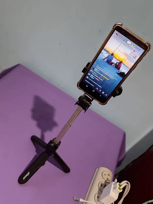 Bastão Tripé Espancivel Selfie Celular Suporte - Foto 2