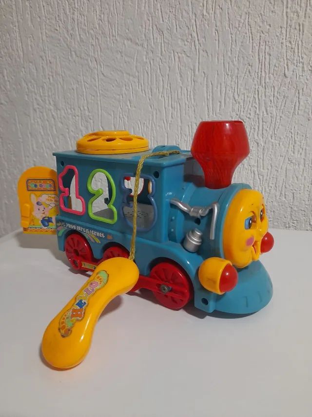 BRINQUEDO - Antigo piano infantil da marca GIESE cantig