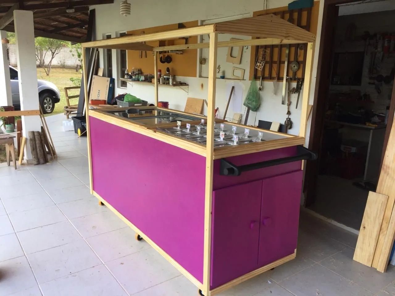 Oportunidade Carrinho para usar em eventos (não acompanha freezer nem cubas) - Foto 3