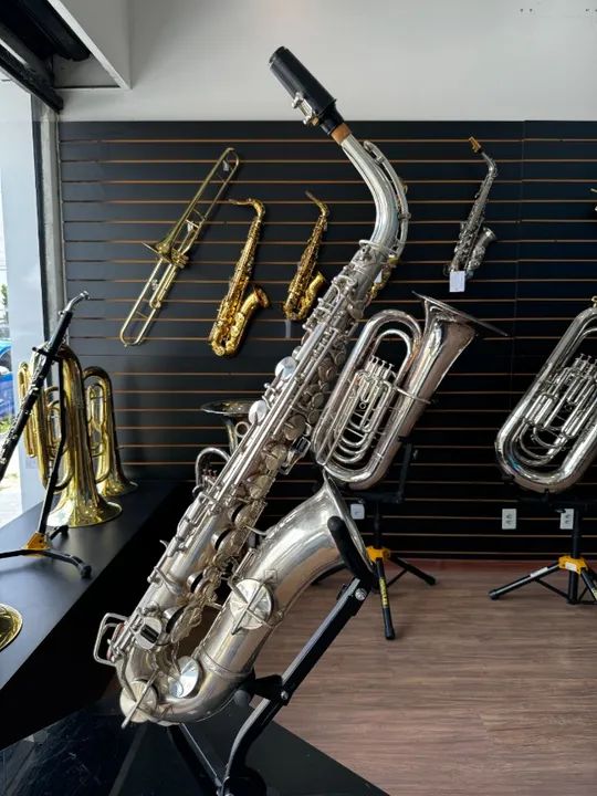 SAX ALTO KING PRATA DE 1924/1925 INSTRUMENTO MILITAR AMERICANO - RARIDADE (USADO) PARCELAM