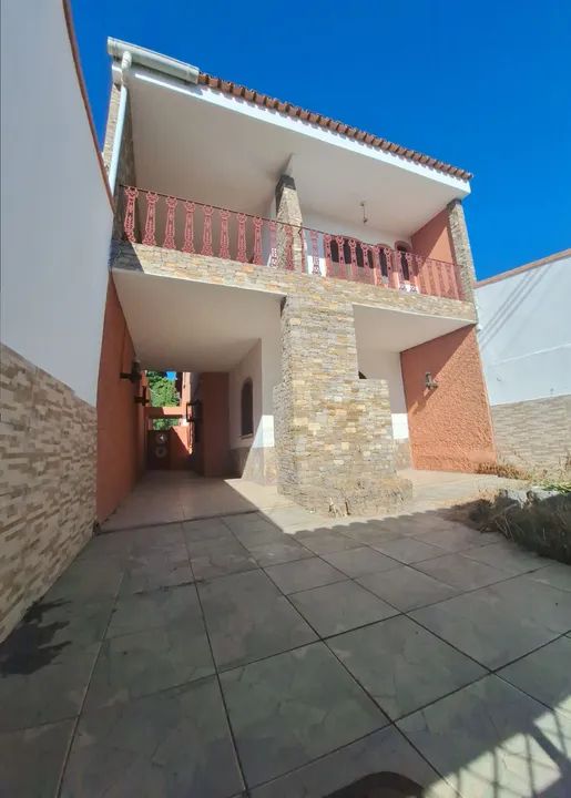 Casa 4qts - PQ. ROSÁRIO 