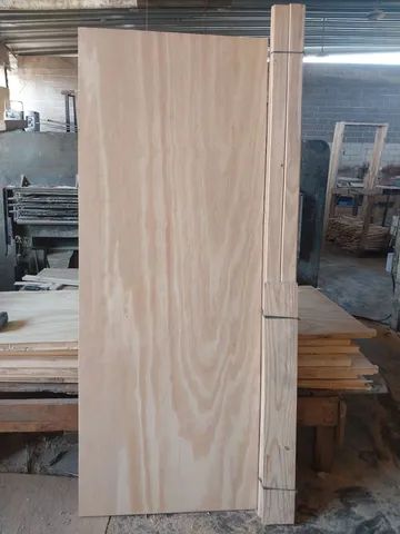 PORTAS DE PINUS E CAIXILHOS  - Foto 2