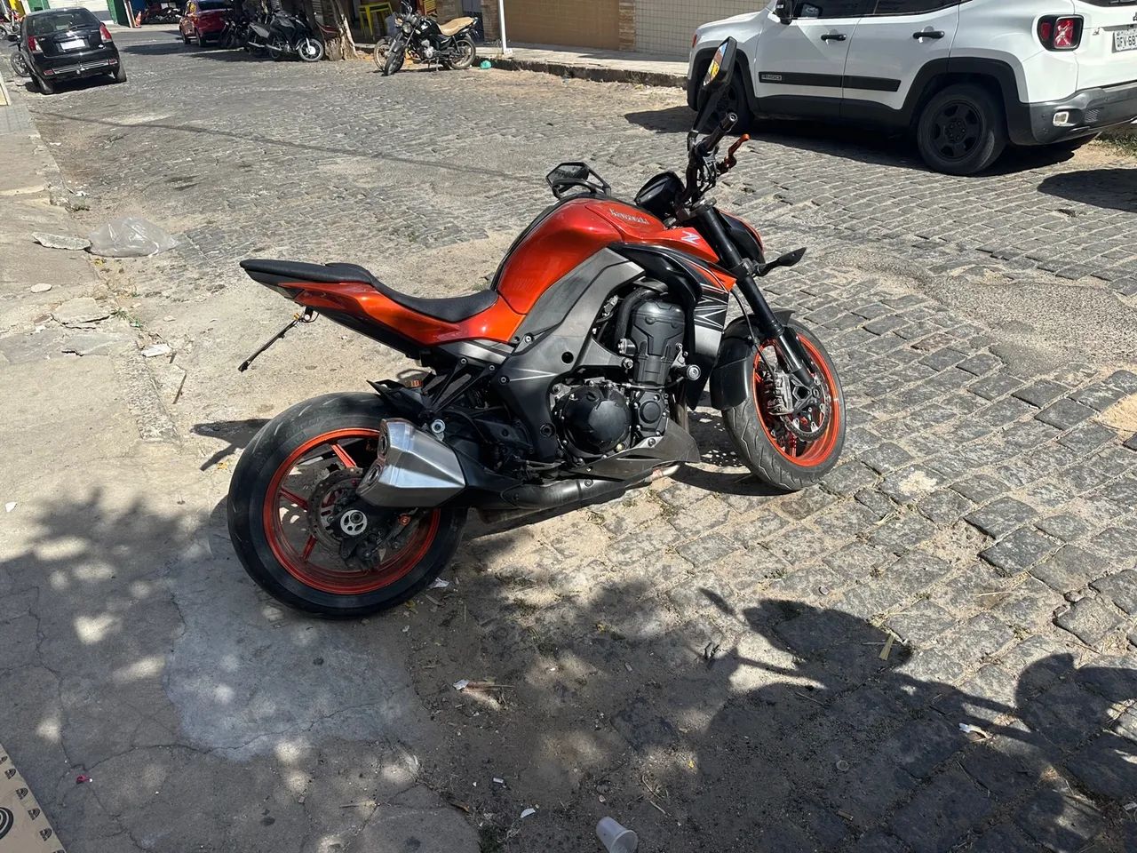 Kawasaki Z1000 - Impecável - Foto 3