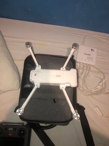 Drone fimi x8se 2022 v2 com o controle nomal e 3 baterias - Foto 4