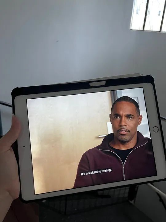 iPad 128 GB 8ª 10,2 Polegadas