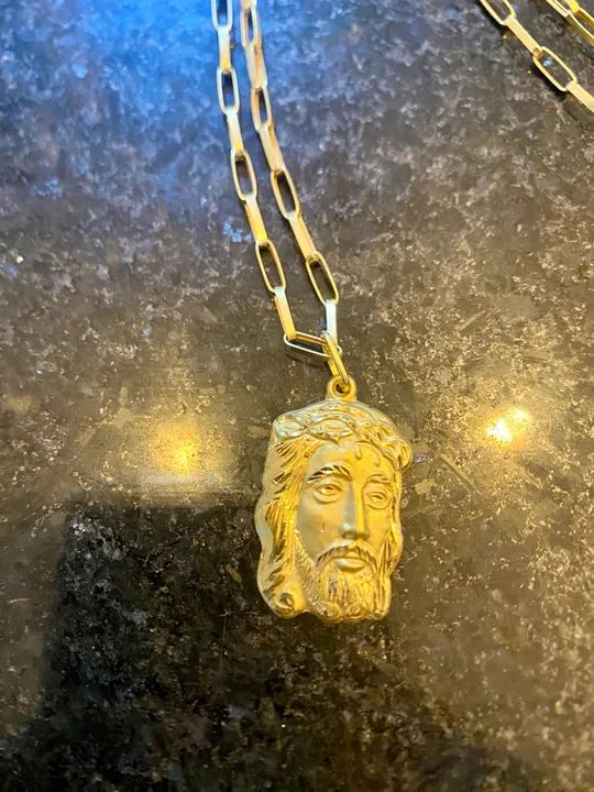 Cordão de Ouro 18k 70cm com face de Jesus - Foto 2