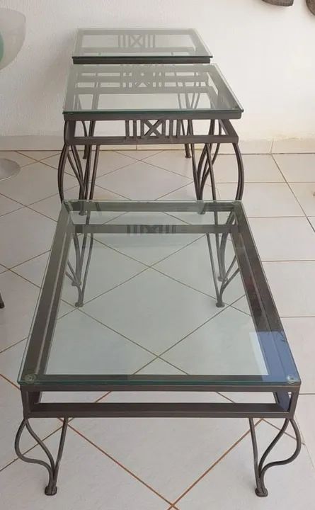 Vendo Conjunto de Mesas Laterais e Mesa de Centro - Foto 5
