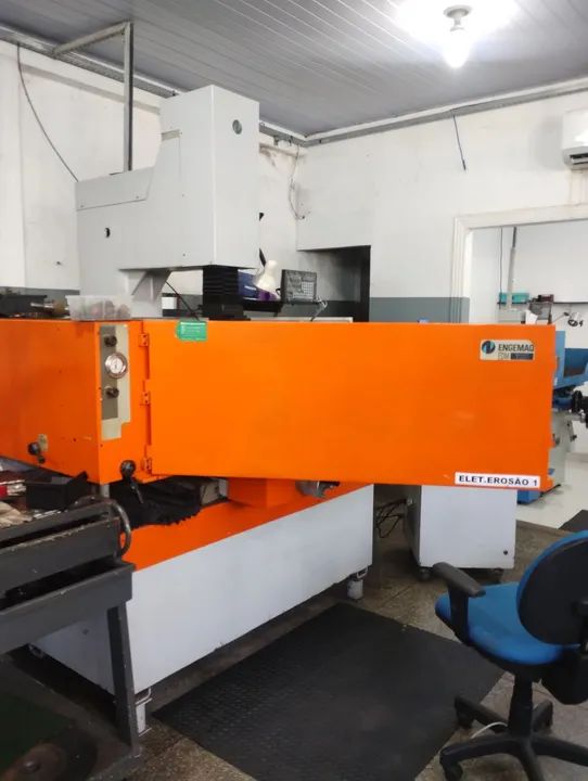 Eletro erosão Engemag 800nc - Foto 4