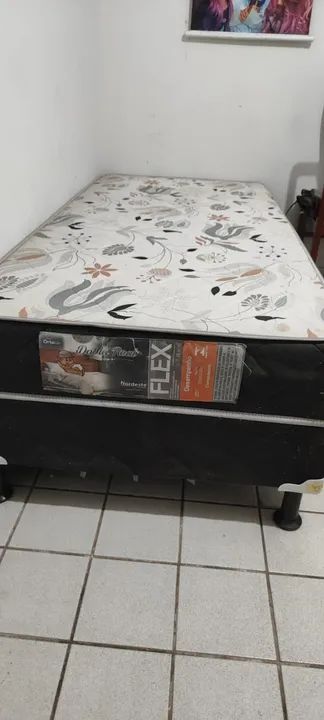 Cama box solteiro tamanho padrão
