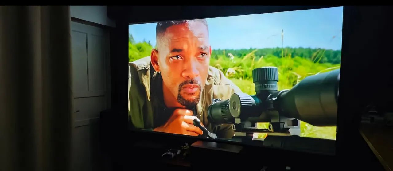 Projetor Panasonic PT-AE8000U, 2400 Lúmens, Full HD 3D - Foto 4