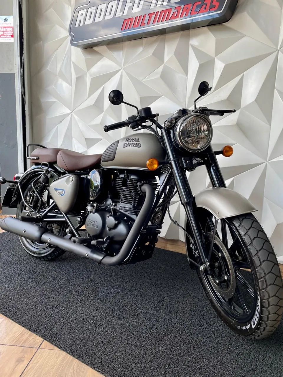 Royal Enfield Classic 350 2025 1- APENAS 1.200km - Foto 4