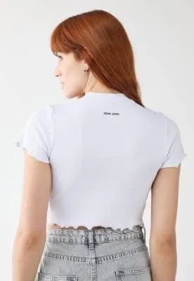 Camiseta Cropped John John Mind Off-White - Foto 2