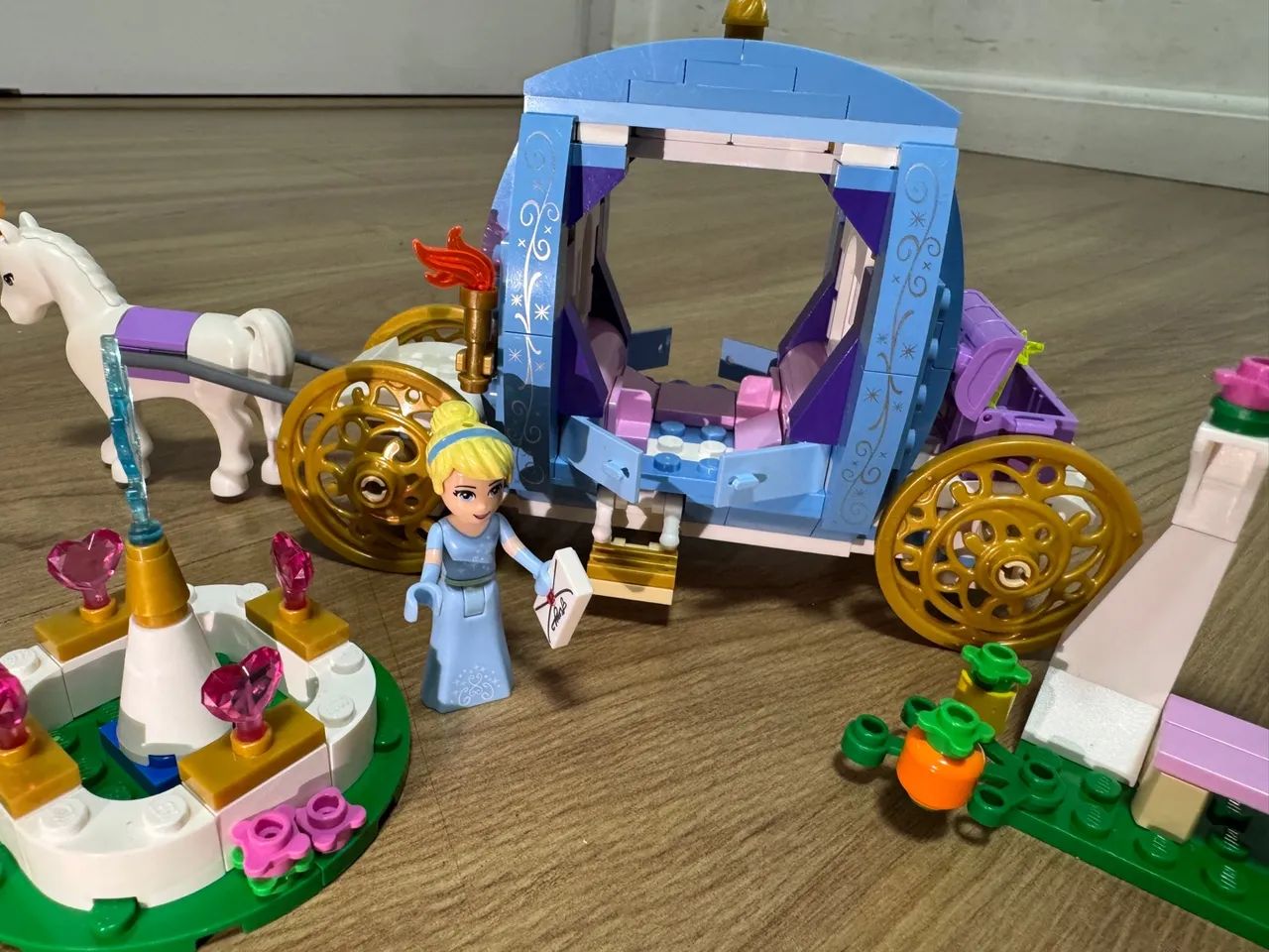 Lego Disney Princesa Cinderela Carruagem 41053 - Foto 4