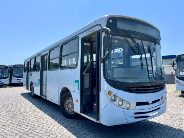 Onibus Urbano 1721 2016.