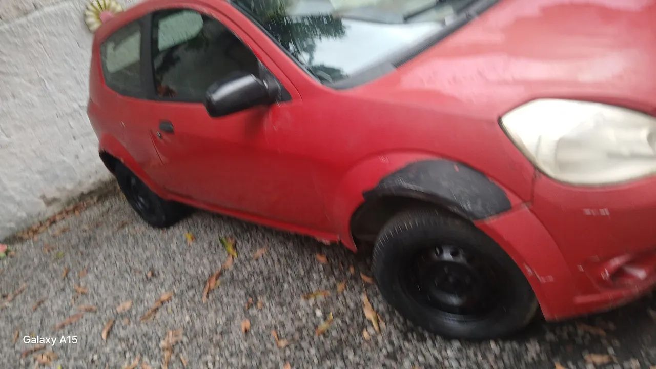 Ford Ka 2011 ,troco com volta em dinheiro,carro andando , motor bom ,com documento - Foto 4