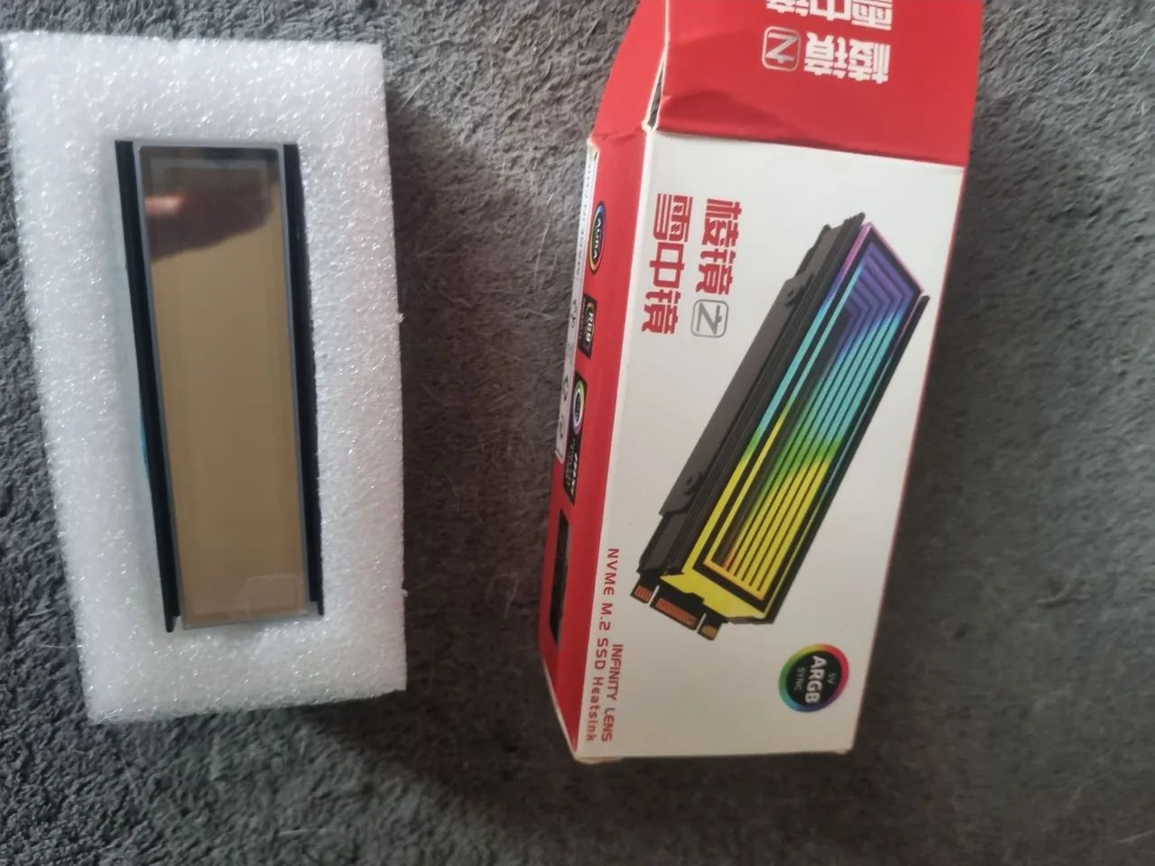 Dissipador de calor para nvme com ARGB - Foto 2