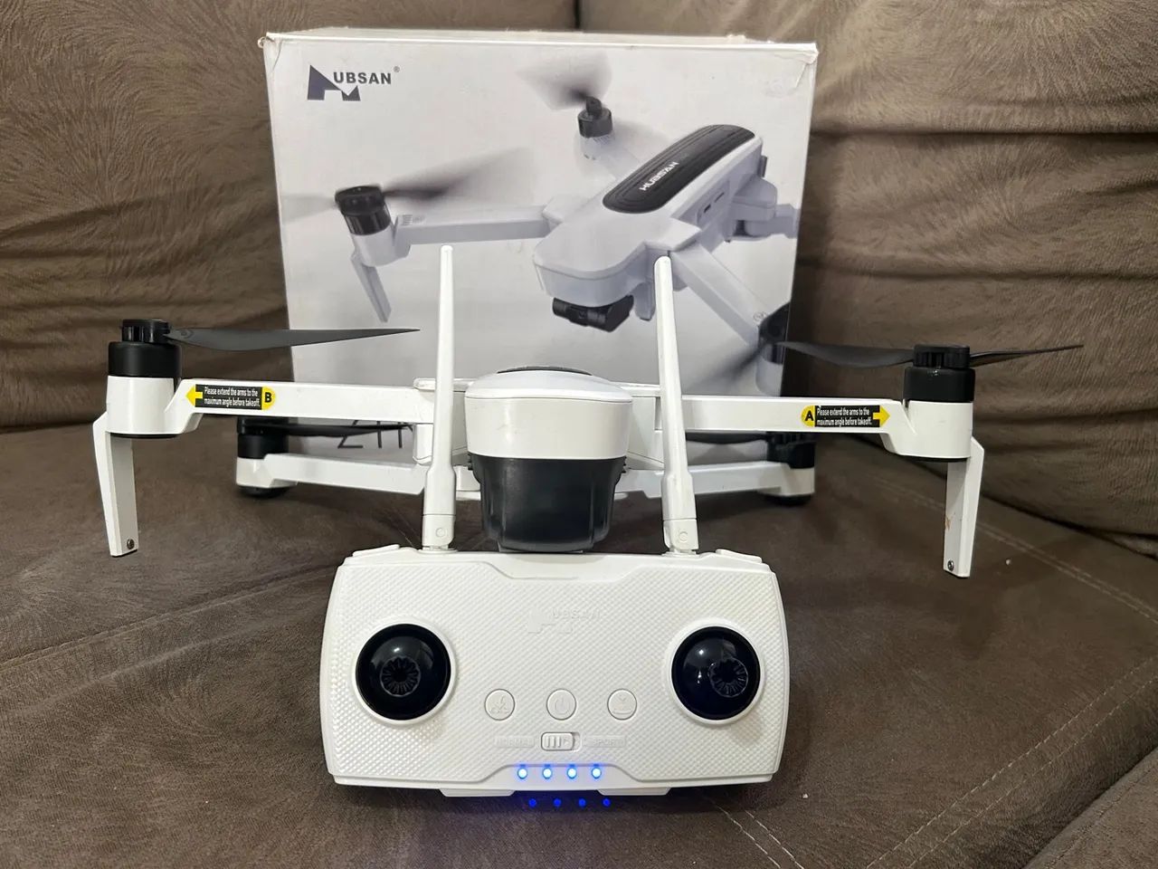 Drone Hubsan Z117- Com Câmera e GPS