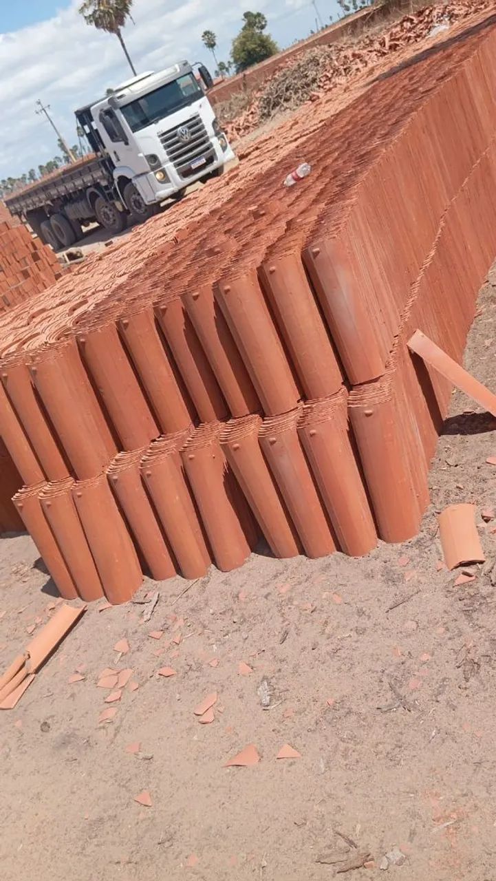 Telhas Intermediária e Primeira - Foto 2