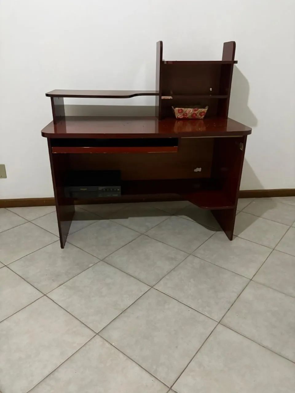 Mesa para escritório.