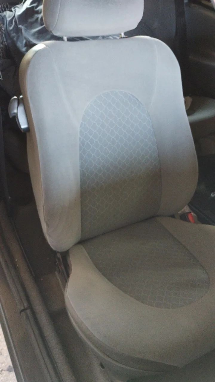 Banco de carro Ford Ka 99 - Foto 4