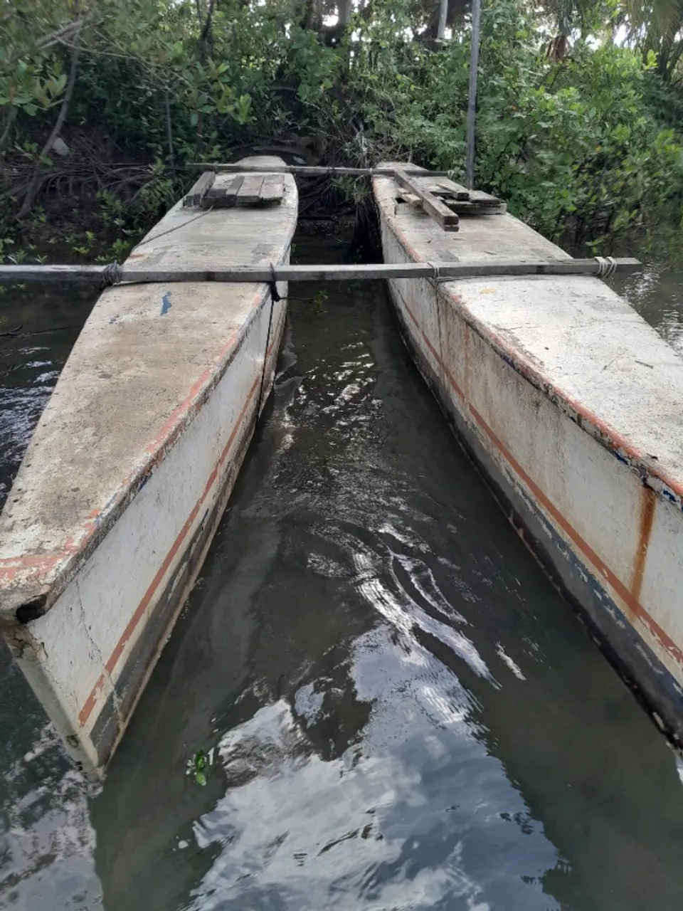 Barco de fibra