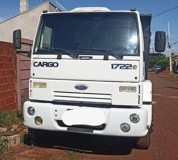 Caminhão Ford Cargo 1722e truck caçamba