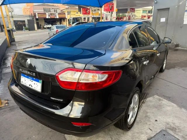 Renault Fluence 2.0 Dynamique 4p - 2012 - Foto 4