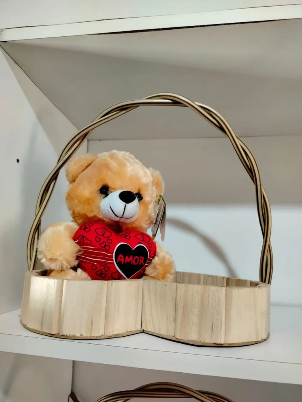 Urso de pelúcia com para a decoração do seu lar ou o presente de alguém