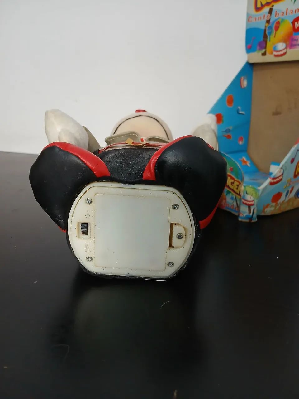 Boneco Rocky Singer - Foto 4