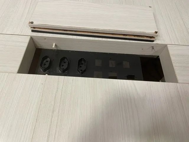 Mesa de Reunião Branca - Foto 3