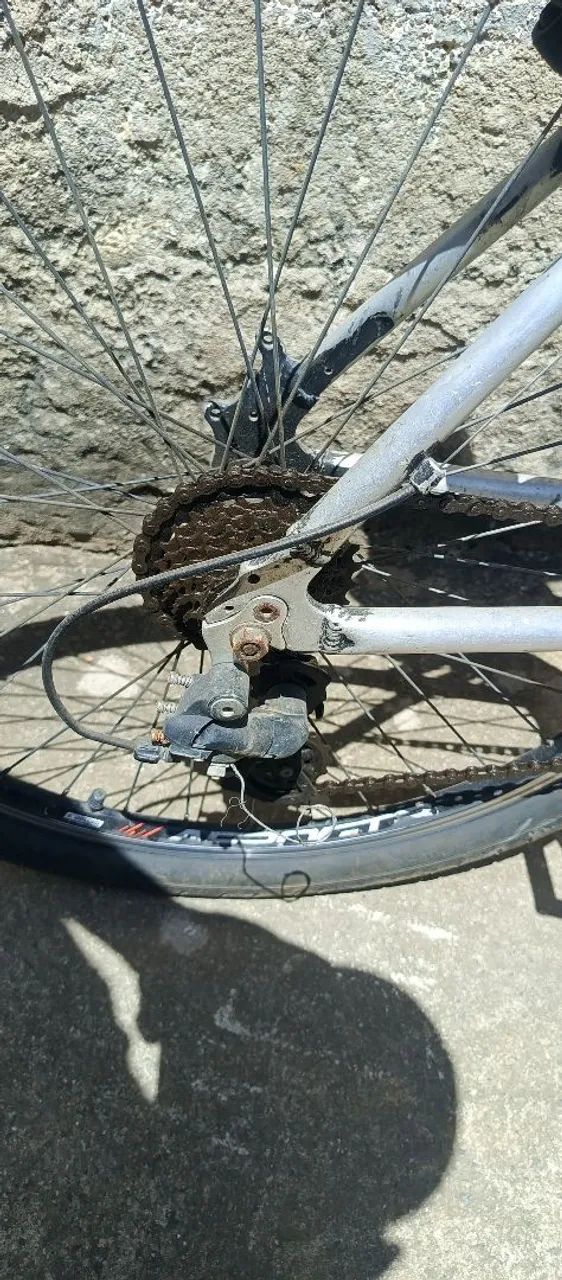 Bicicleta de alumínio aro 26 - Foto 4