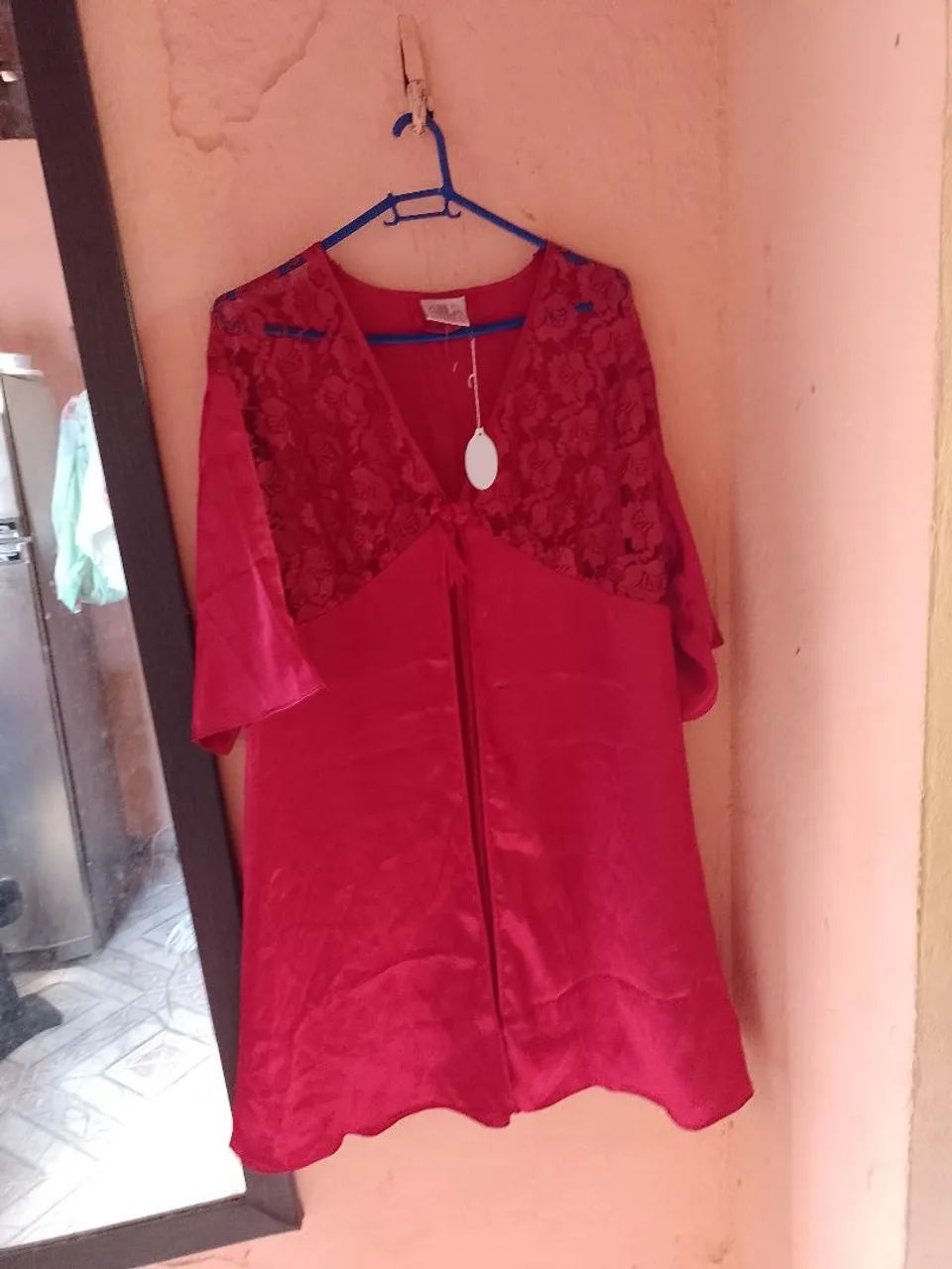 Camisola com rendada 