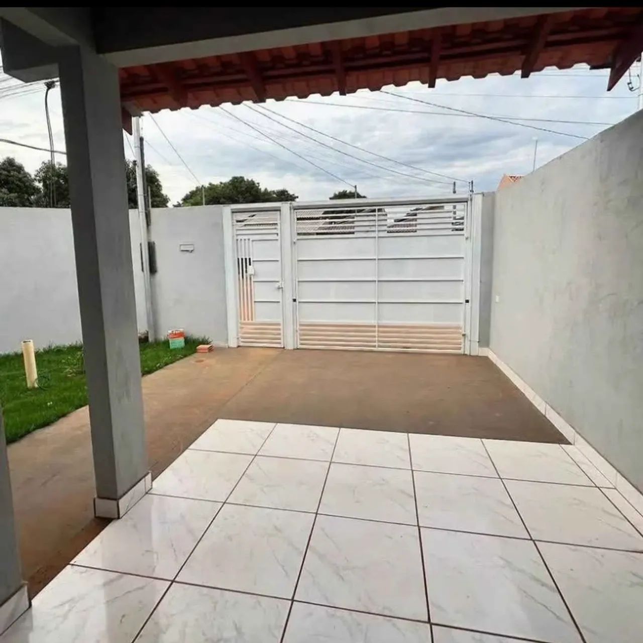 IC Vendo casa em Feu Rosa - Serra 