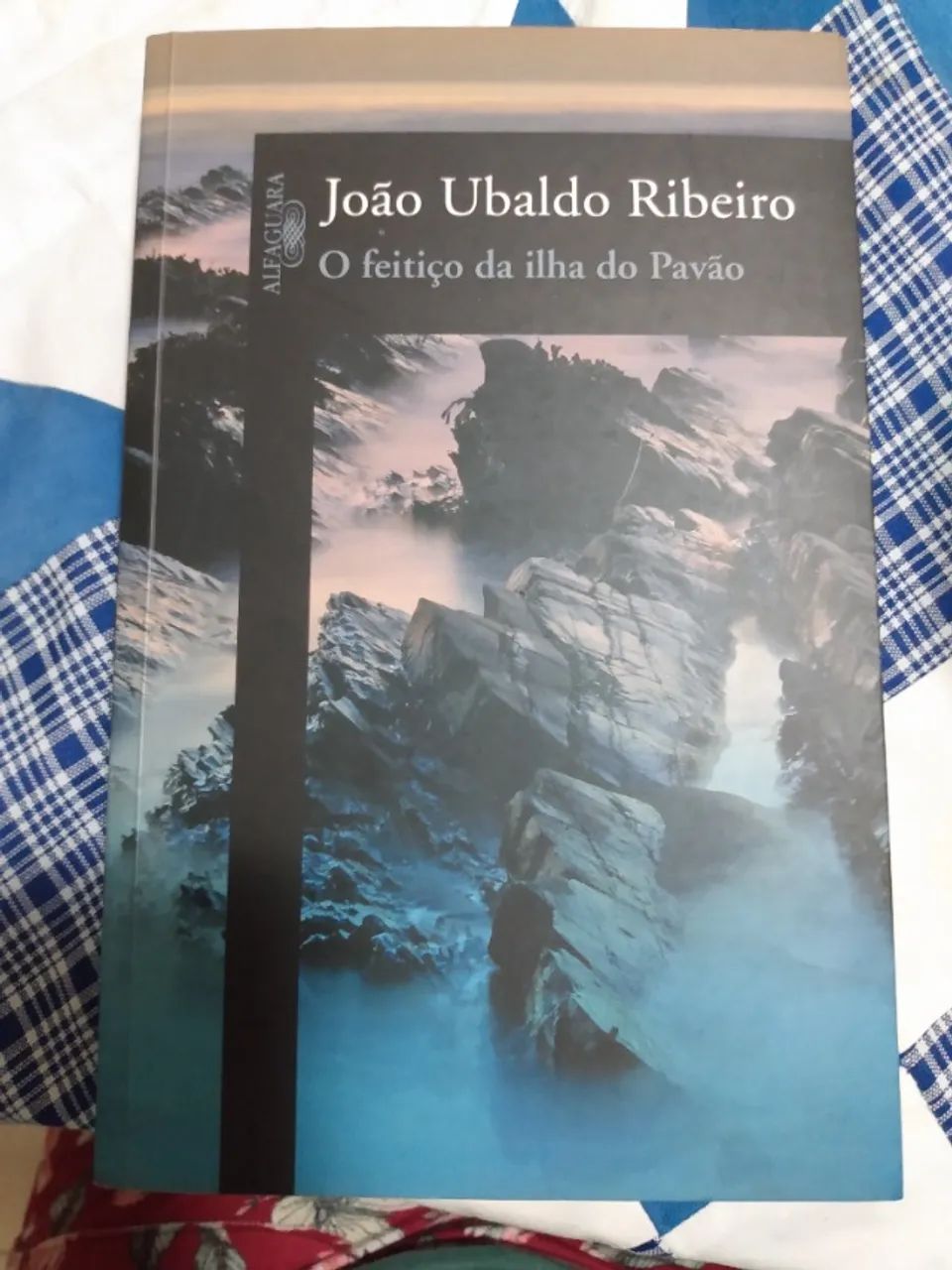 Romance: The Spell of the Peacock Island by João Ubaldo Ribeiro
