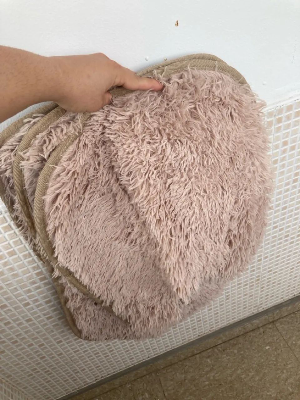 Tapete Pelúcia para Banheiro - Diversos Modelos - Foto 4