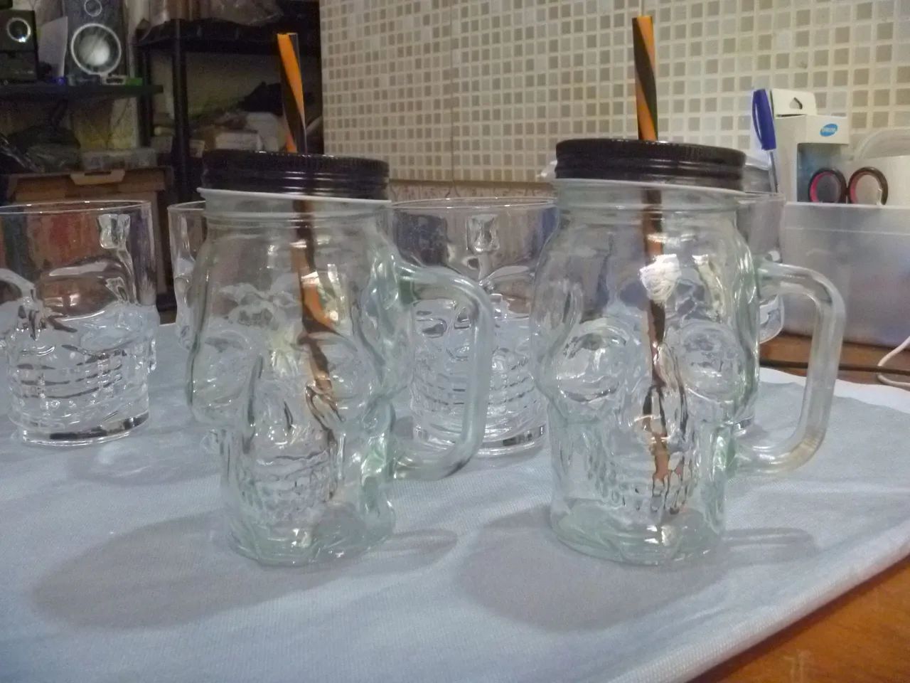 Canecas em Vidro Caveira (Novas) 5 Peças