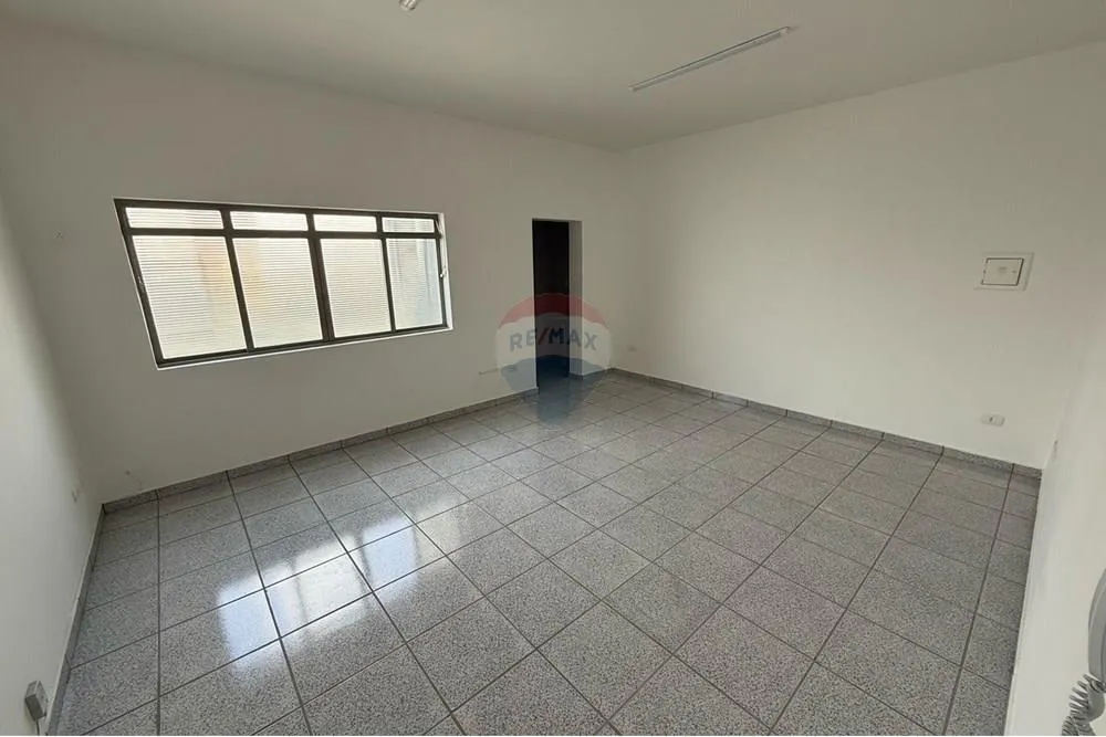 Excelente Sala Comercial no Centro de Mogi Guaçu