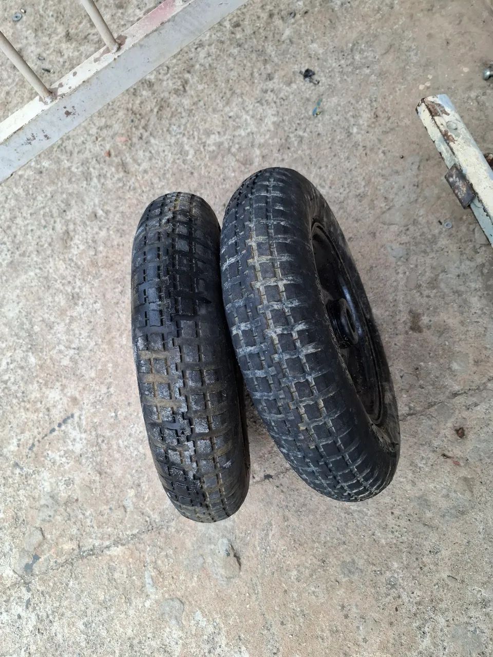  Par de roda para Carrinho de lanche 