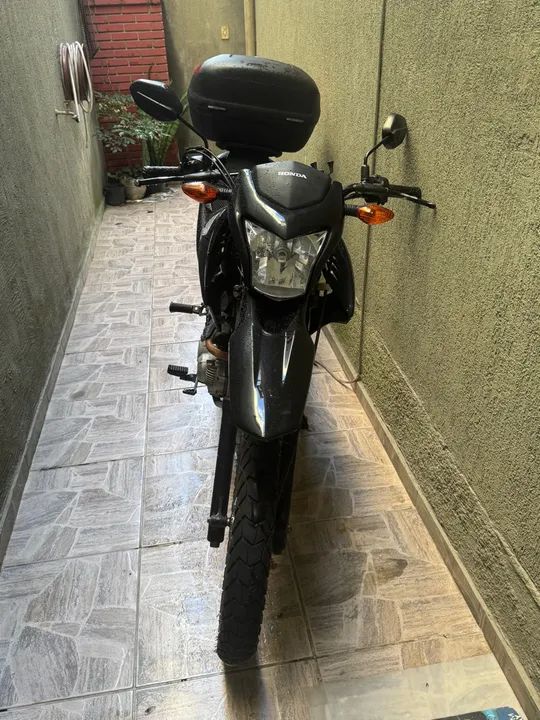 Bros 160 2017 único dono com baú givi