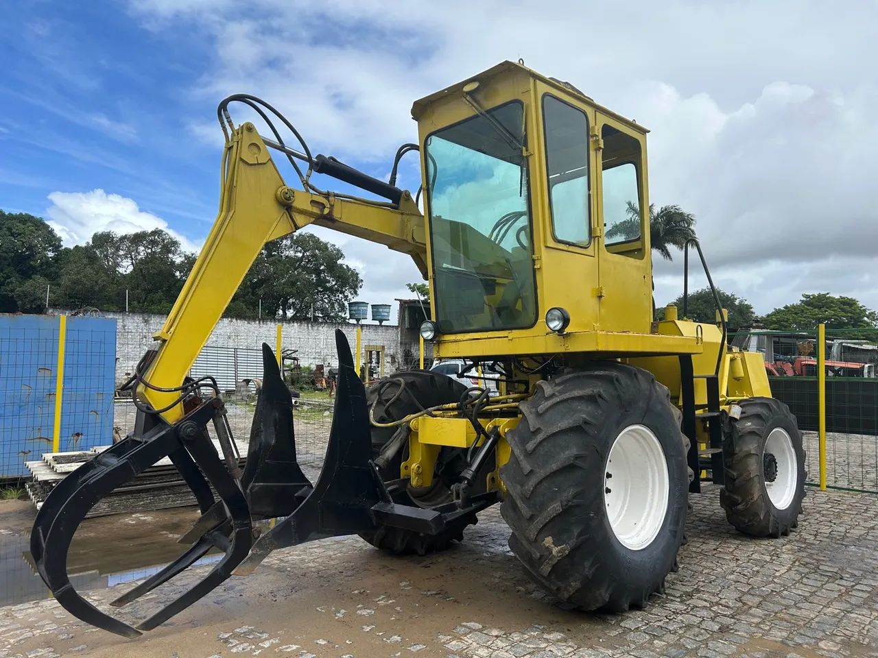 Carregadeira de cana Valtra 1280 - Foto 5