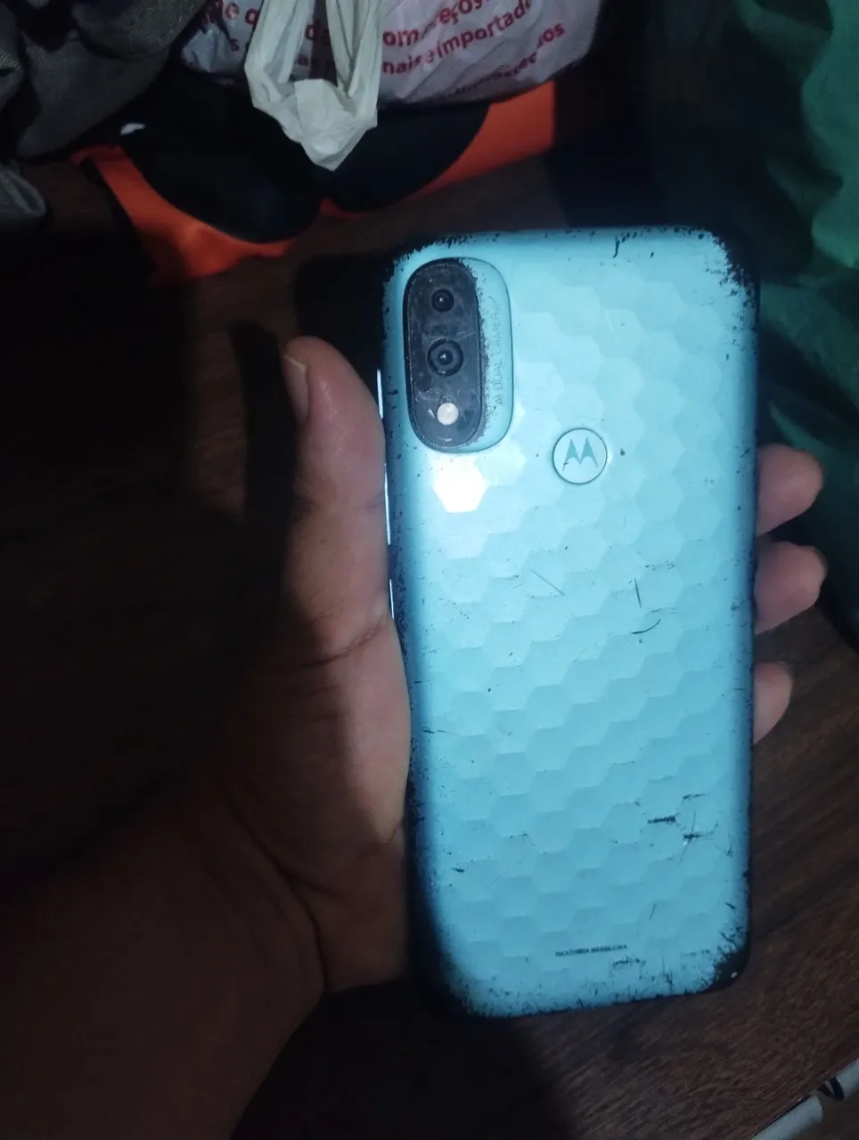 Vendo moto e20 tudo funcionando