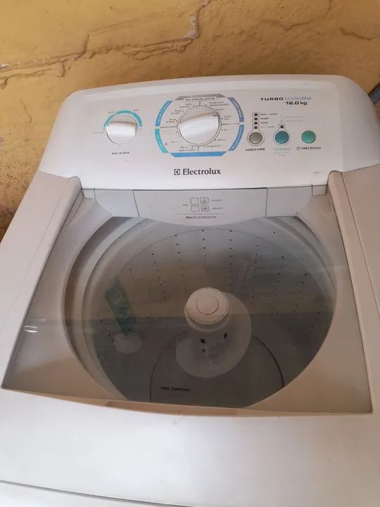Máquina de Lavar Roupa Electrolux Turbo Economia 12,0kg