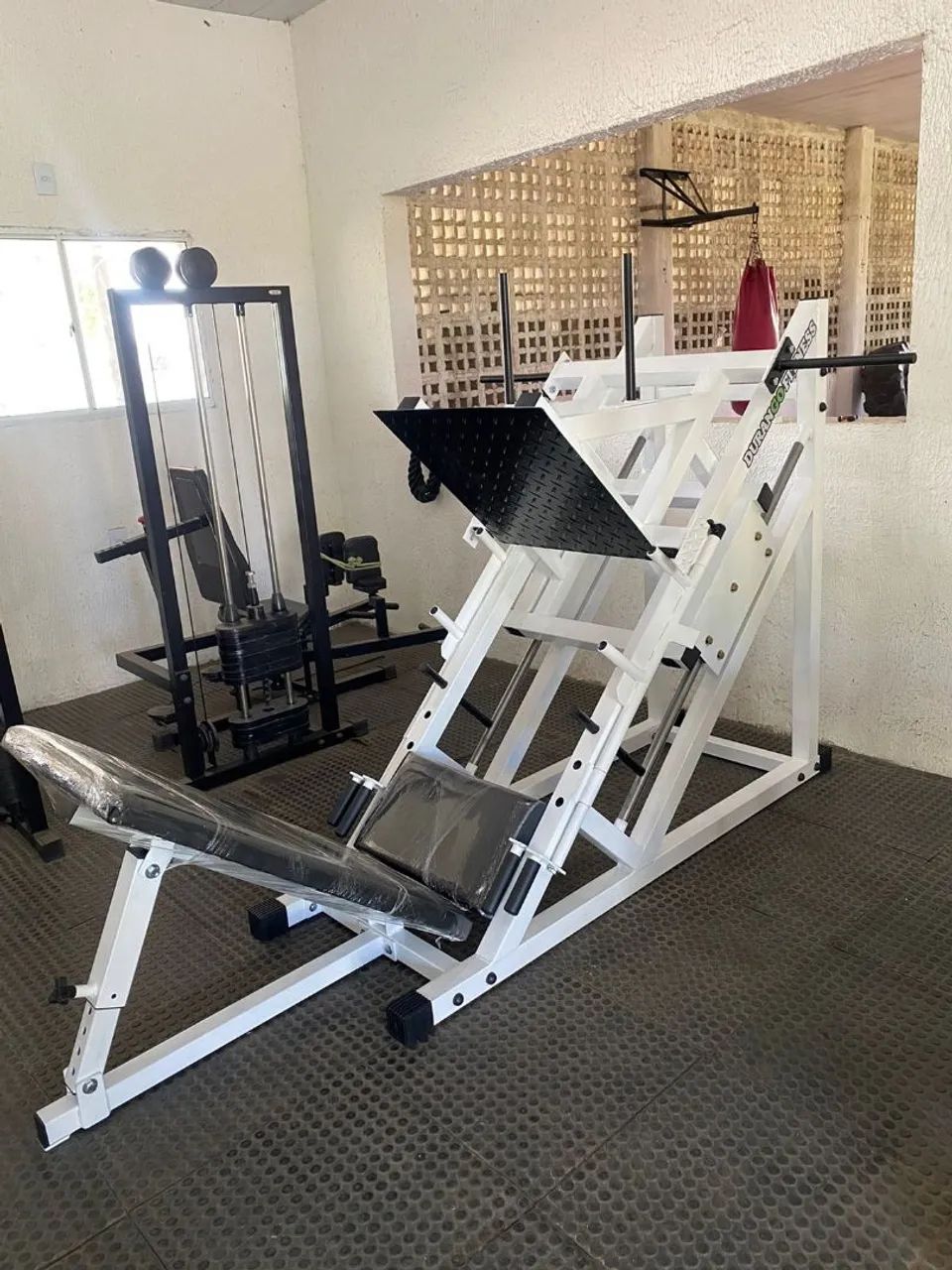Leg Press 45 linha robusta 