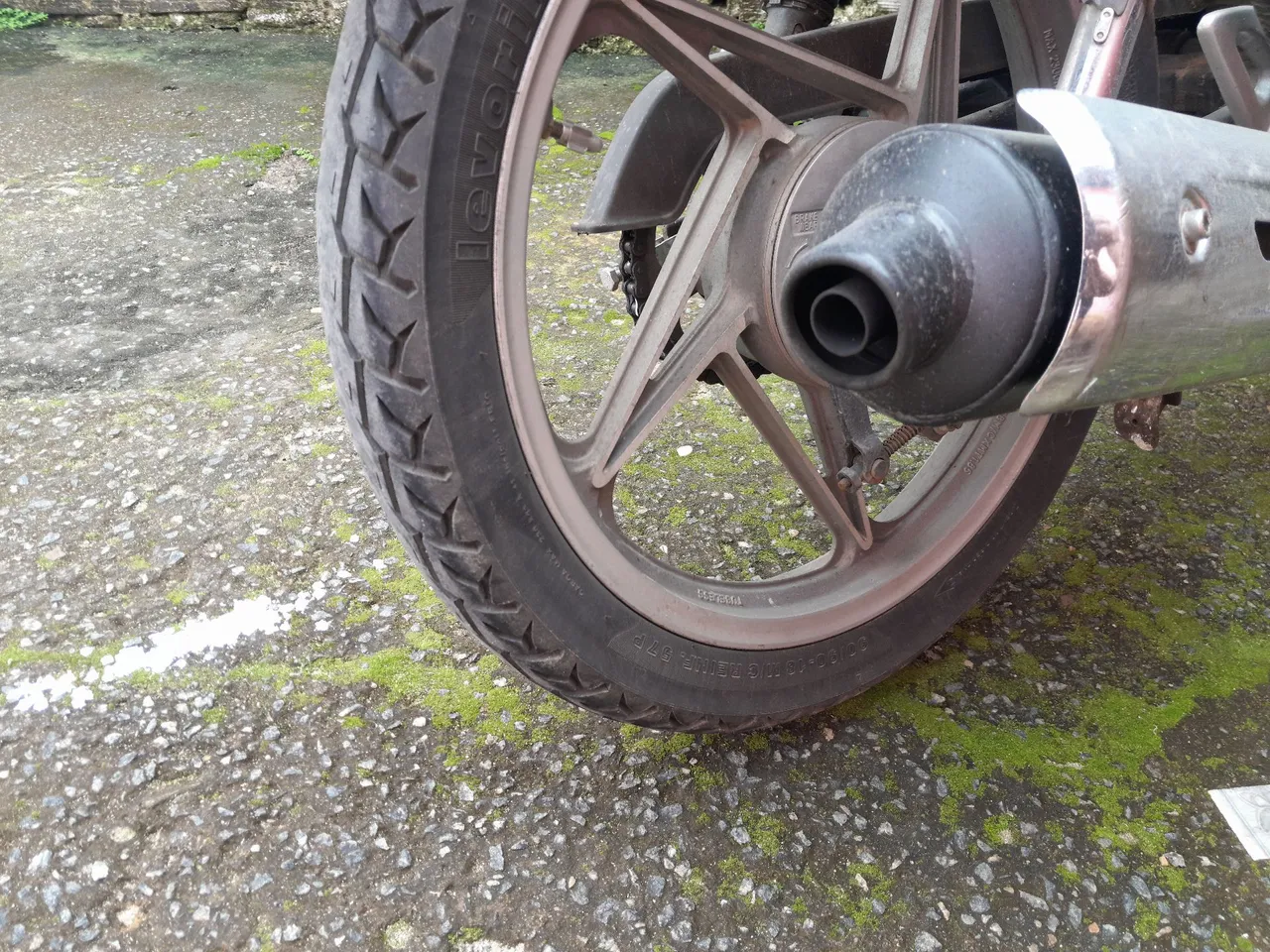 Moto yes 125 2011,sem multa,placa Mercosul. É pegar e andar,nada pra fazer
