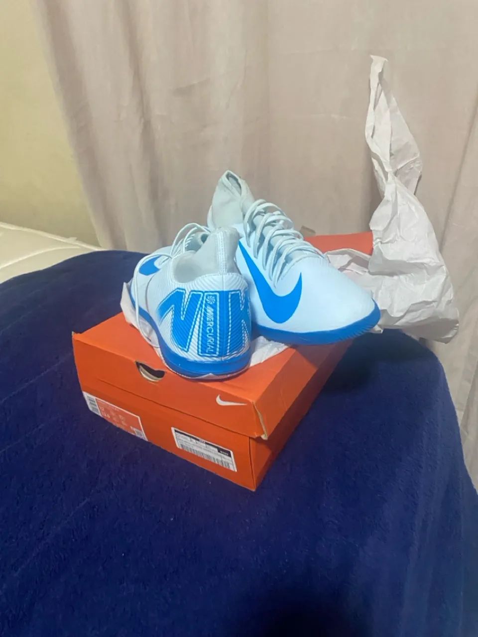 Chuteiras Nike Mercurial - Tamanho 43-44