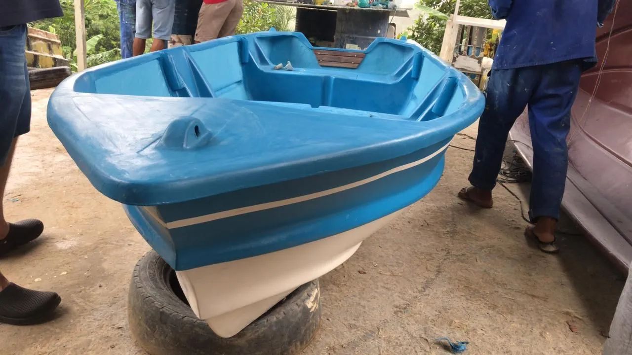Barco de fibra 4,20m Piso duplo  - Foto 3