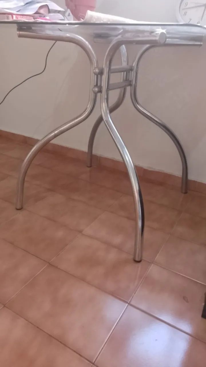 Mesa com Tampo de Vidro - Foto 2