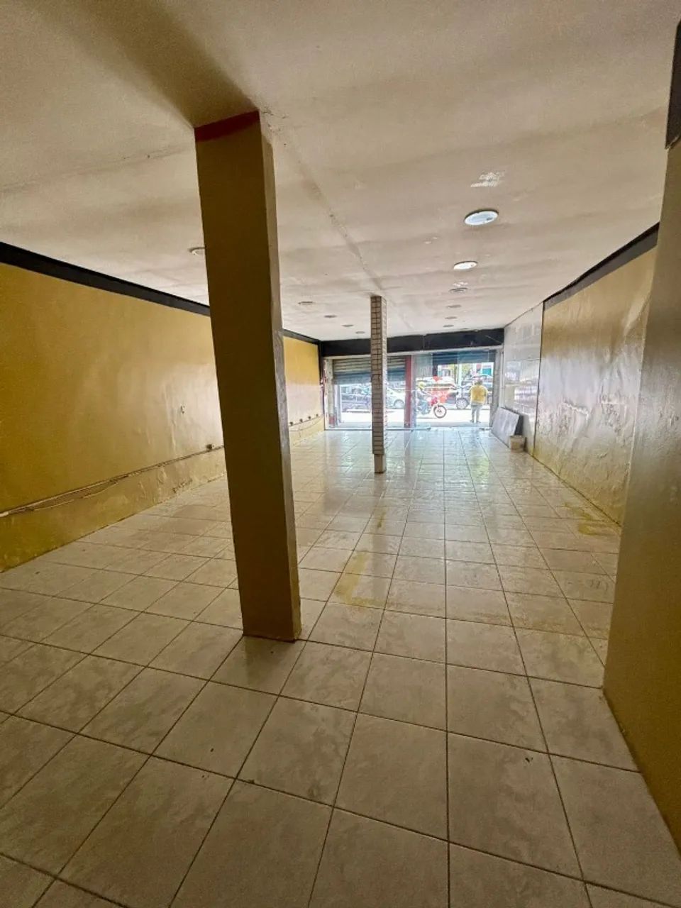Alugo Loja na Av. Brasil próximo Mini shopping Compensa