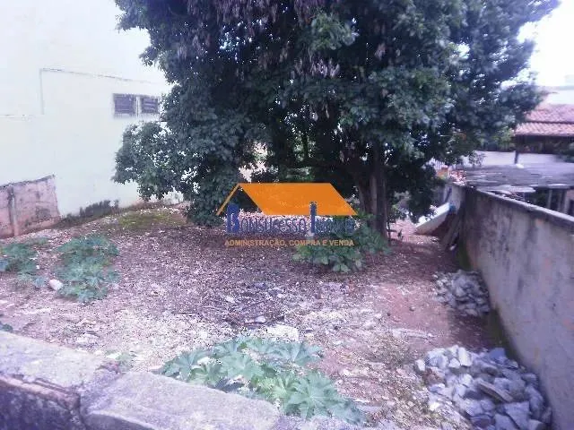 Terreno em Belo Horizonte, no bairro Planalto, à venda.