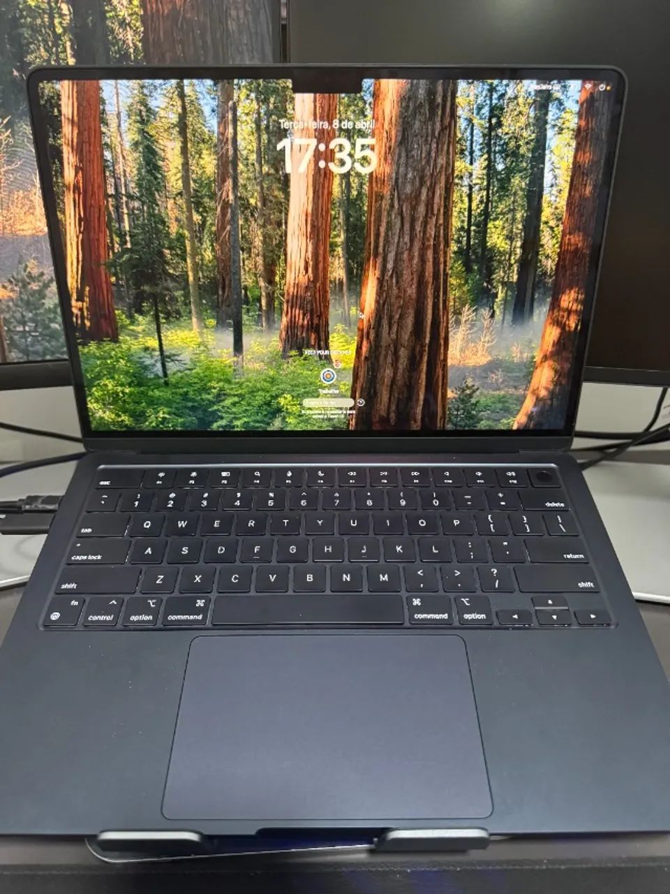 Macbook M3 8gb 256gb 47 ciclos + teclado e mouse apple - Foto 5